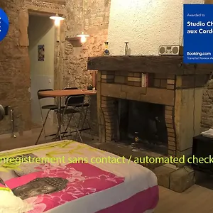 Charme Et Confort Aux Cordeliers Apartment