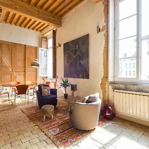 Loft Coeur Du Vieux Apartment